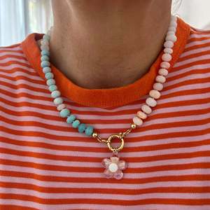 Collier pendentif cœur fleur tendance pour femme, collier ras du cou en perles de verre colorées, bijoux à la mode - Product Image 3