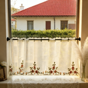 Tenda Corta Trasparente <span class=keywords><strong>con</strong></span> Ricamo a Rose e Bordo in Pizzo Ondulato, <span class=keywords><strong>con</strong></span> Tasca per Asta, per Cucina, Balcone, Caffetteria, Arredamento Casa - Product Image 1