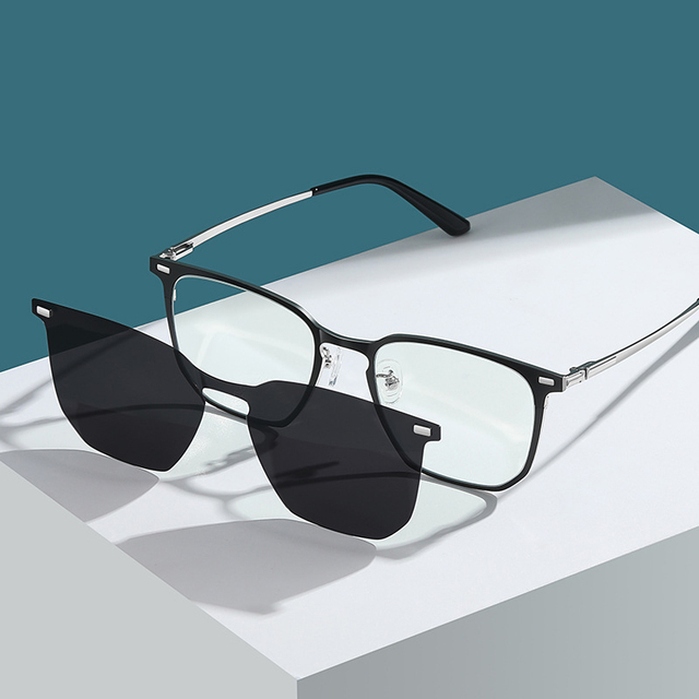 High Quality 2 in 1 Spectacle Frame Men Women With Clip on Polarized Sunglasses Magnetic Glasses Male Computer Optical