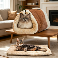 Umweltfreundliches Gemütliches Dreieckiges Katzennest-Bett Weiches Plüsch-Baumwoll-Füllung Modernes Faltbares Haustier-Tipi für Katzen Hunde Kleintiere