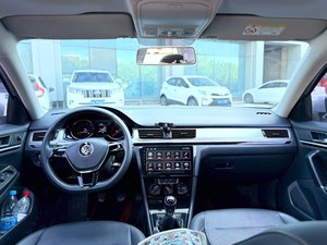 Volkswagen Bora 2016 1.6 Comfort Manuale - Product Image 3