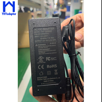 Adaptateur secteur AC/DC de bureau en noir et blanc, alimentation CC 5V à 30V avec sortie 1,5A, fabriqué en PC et ABS
