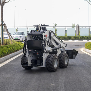 Minicargadora Compacta 2026 con Tracción en las 4 Ruedas, Sistema Hidráulico Hengli y 1 Año de Garantía para Espacios Reducidos - Product Image 1