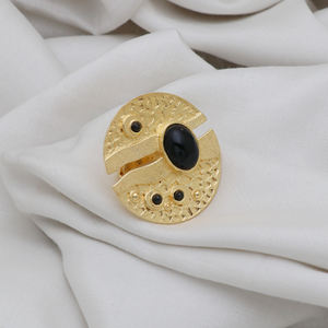 Anillo de Ónice Negro en Oferta, Chapado en Oro, Ajustable, para Uso Diario - Product Image 3