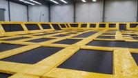 Nuevo Trampolín Rectangular Profesional Mini, Equipo de Fitness para Interiores, Marca YONGLANG Personalizable, Capacidad Máxima de 1000 kg