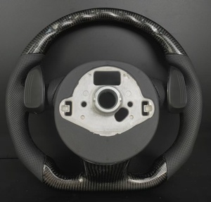 Volant de voiture personnalisé en cuir perforé en fibre de carbone pour <span class=keywords><strong>Audi</strong></span> série A/<span class=keywords><strong>Q</strong></span>/S/RS avec badge S-Line personnalisé - Product Image 2