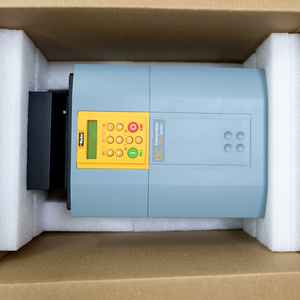 ไดรฟ์ Parker AC690+ ซีรีส์ รุ่น 690-433145F2-B00P00-A400 DC-AC VFD 750 วัตต์ ตัวแปลงความถี่สามเฟสสำหรับมอเตอร์ ราคาแข่งขัน - Product Image 1