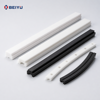 Service de moulage par injection plastique OEM ODM personnalisé pour bandes anti-usure en UHMWPE pour le transport/la transformation des matériaux, tolérance de 0,01 à 0,05 mm