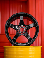 Premium Glänzend Schwarze Maßgefertigte Geschmiedete Leichtmetallfelgen im JDM-Stil 5x114.3 Rennwagenfelgen für 300ZX 350Z 370Z R32 R33 R34 GTR Omori Spec