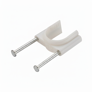 Ventas a granel de accesorios de tubería de drenaje de PVC pulido Abrazaderas de tubería de CLIP UPVC para riego Agricultura Tubería de drenaje de PVC de fácil fijación - Product Image 1