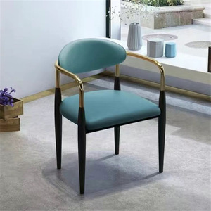 Chaise de salle à manger de luxe légère italienne chaise d'art moderne minimaliste pour la maison en cuir dossier de restaurant chaise de négociation d'hôtel de loisirs - Product Image 4