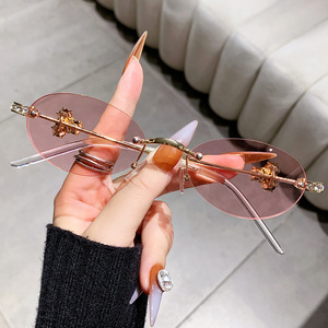 Oval Metal <b>Sunglasses</b> With Diamond Accents UV400 Protection For Outings Cycling Driving Stage Parties Unisex - Product Image 1