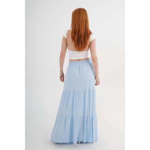 Jupe longue à volants bleu ciel pour femme en gros - Product Image 1
