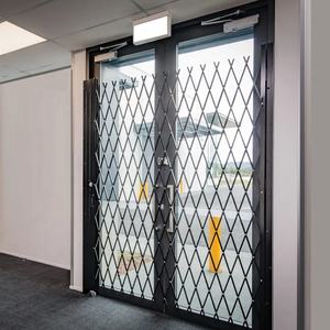 Système de sécurité escamotable de barrière de porte de bâti de mur coulissant escamotable de porte en métal de porte de barrière de sécurité escamotable - Product Image 5