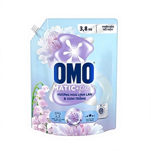 Détergent à lessive OMO Matic+ Pure avec parfum de muguet et de vanille blanche 3,8 kg - Product Image 1
