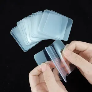 Cuscinetti adesivi bifacciali nastro biadesivo pretagliato quadrati Heavy Duty lavabile Nano Gel trasparente appiccicoso per montaggio su pareti appese