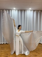Ventes en gros 2024 nouvelle danse métallique carré culte aile d'ange drapeau voile louange drapeau danse cape