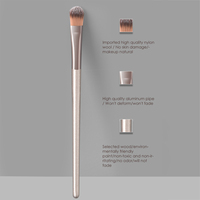 2023 gros professionnel Logo personnalisé unique ombre à paupières pinceaux de maquillage manche en bois brosse d'angle pour les sourcils