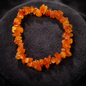 Carnelian Chips <b>Bracelet</b> Stretchable Unisex Trendy Acrylic Resin Lucite 4-15mm 7.5 Inches for <b>Healing</b> & Casual Wear - Product Image 2