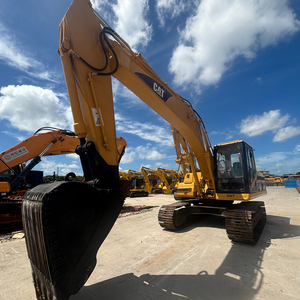 Pelle hydraulique sur chenilles 320BL d'occasion en bon état pour la construction, l'agriculture et le creusement de composants à noyau Moteur Pompe à moteur - Product Image 1