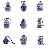 Pendentif en porcelaine bleu et blanc pour le Nouvel An, décoration d'arbre de Noël, pendentif de voiture créatif, petit vase en céramique, ornements