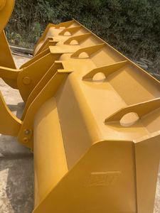 Chargeuse sur pneus Caterpillar 966H d'occasion de haute qualité, modèle 2021, capacité de la benne de 4,2 m, moteur et boîte de vitesses - Product Image 3