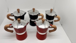 Ensemble de <span class=keywords><strong>cafetière</strong></span> Moka en aluminium 6 tasses, machine <span class=keywords><strong>à</strong></span> expresso avec isolation thermique pour usage domestique - Product Image 2