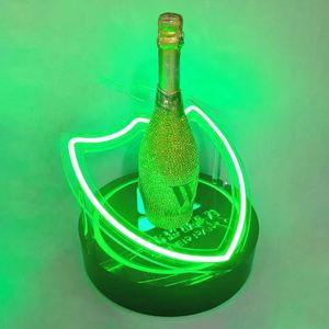 Présentateur de bouteille d'alcool Vip en acrylique de haute qualité, support de base de lumière LED, porte-vin lumineux, présentateur de bouteille d'alcool Glorifier - Product Image 1