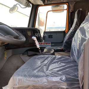 Camión Volquete Usado HOWO 8*4 de Alta Calidad, con Volante a la Izquierda o Derecha, en Venta - Product Image 5