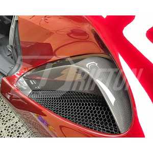 Drifton SF90 : Amélioration avec prises d'air latérales en fibre de carbone sèche OEM apparentes pour Ferrari SF90 - Product Image 2