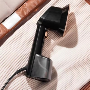 Petite <span class=keywords><strong>machine</strong></span> à repasser portable <span class=keywords><strong>et</strong></span> pliante pour la maison Fer à repasser électrique Appareil ménager pour vêtements - Product Image 1