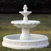 Fontaine à eau en marbre blanc naturel à 3 niveaux, fontaine de jardin en pierre sculptée de style européen pour la décoration extérieure de villa