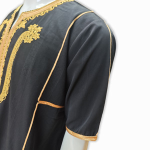 Premium Koshibo <strong>Men</strong> <strong>Thobe</strong> with Hood Moroccan Islamic Robe Traditional Saudi Sudanese Style Elegant Design - Product Image 2