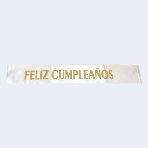 Écharpe d'anniversaire blanche avec lettres dorées, décoration élégante pour fête, lot de 12 pièces - Product Image 2