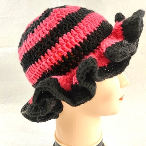 <span class=keywords><strong>Jupe</strong></span> à volants pour femmes taille libre festival Chapeau tricoté fait à la main couleur unie Crochet Bucket Hat With Ruffle - Product Image 1