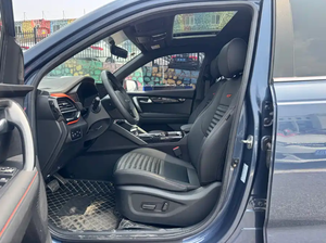 Vente flash : <span class=keywords><strong>Sportage</strong></span> Ace 1.5T <span class=keywords><strong>GT</strong></span> <span class=keywords><strong>Line</strong></span> Super Edition 2021, SUV 5 portes 5 places, immatriculé décembre 2021, 33 000 km de kilométrage - Product Image 4