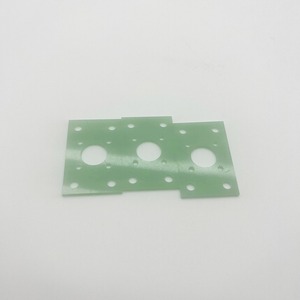 Plaque isolante en fibre de verre à trous traversants haute température pour équipements électriques - Product Image 3