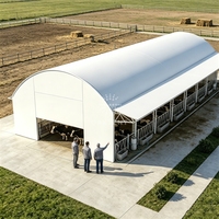 Tente de stockage en tissu avec structure en acier galvanisé robuste, personnalisable pour ferme d'élevage, vente en gros B2B