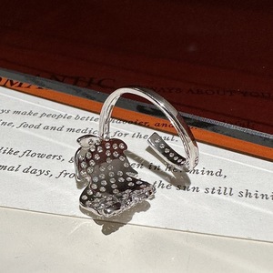 S925 Pure Silver Leaf <b>Ring</b> Elegant Luxury Simple Design with Micro Vintage Medieval Inlaid Leaf Stylish <b>Opening</b> <b>Ring</b> - Product Image 4