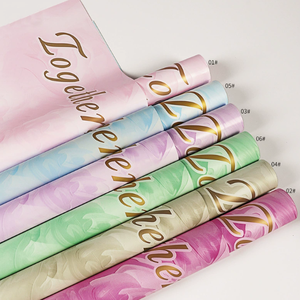 Papel de embalaje de flores de camelia translúcido, impermeable, de plástico mate, papel para regalo hecho a mano, papel para floristería - Product Image 1