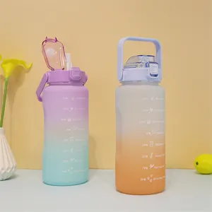 थोक गतिविधि कीमत फैंसी रंगीन आउटडोर गर्मियों Drinkware ठंडे पेय 2Ltr पानी की बोतल