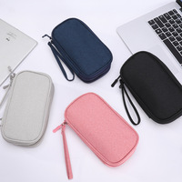 Organizador de Cables Minimalista de Doble Capa, Bolsa de Almacenamiento Digital Multifuncional de Viaje con Porta Pasaportes Moderno