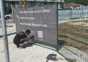 Carteles de vinilo de Pvc para exteriores personalizados, pancarta de impresión de gran tamaño, envolturas de construcción, publicidad, valla de construcción al aire libre, pancarta de malla - Product Image 6