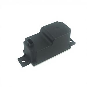 Batterie auxiliaire C8 Condensateur pour Mercedes-Benz Numéro de pièce OE A2059053414 Catégorie de produit Condensateurs et réacteurs - Product Image 1