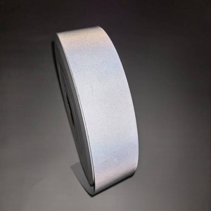 Bande réfléchissante auto-adhésive Aoke en tissu à perles de verre prismatiques haute luminosité, 5 cm, gris-argent, pour le transport - Product Image 3