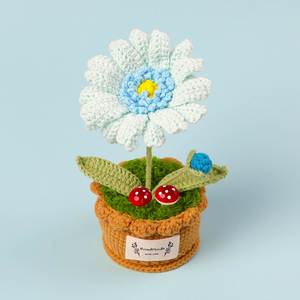 Venta al por Mayor de Mini Macetas de Flores Tejidas a Crochet, Rosas y Tulipanes para el Día de San Valentín y Graduación, Flores Tejidas a Mano para Decoración - Product Image 5