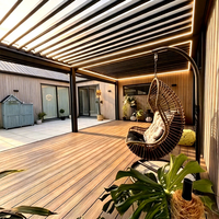 Pergola bioclimatique commerciale de grande taille en aluminium avec toit à lames motorisées