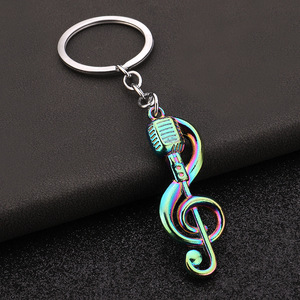 พวงกุญแจรูปไมโครโฟนรูปตัว Treble Clef โลหะขายส่ง สำหรับคนรักดนตรี - Product Image 2