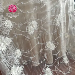 面料在中国制造矩形蓝色婚礼装饰刺绣桌布椅套的情侣表