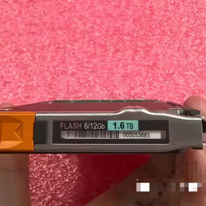 D3-2S12FXL-1600 1.6T 12Gb SAS Server Internal SSD kompatibel Unity300 Unity400 Unity500 Unity600 D3F-2S12FXL-1600 - Product Image 1